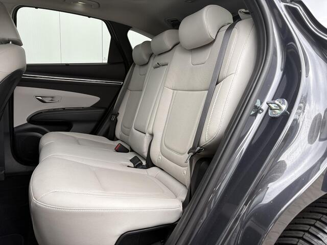 Hyundai TUCSON 1.6 T-GDI PHEV Premium Sky 4WD / Airco / Cruise Control / Apple carplay/Android Auto / Stoelverwarming voor en achter / Stoelverkoeling /