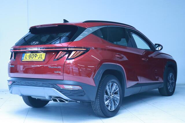 Hyundai TUCSON 1.6 T-GDI HEV Comfort Smart | Achteruitrijcamera | Apple CarPlay / Android Auto | Cruise Control Adaptief |