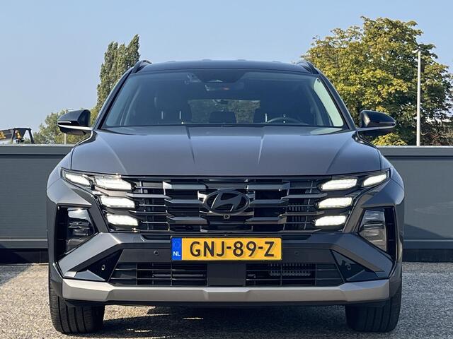 Hyundai TUCSON 1.6 T-GDI HEV Premium | Nieuw model | Wegklapbare trekhaak | Lederen bekleding | Alarmklasse 3 | Contrasterende dakkleur | Fabrieksgarantie tot 11-2029