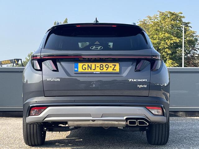 Hyundai TUCSON 1.6 T-GDI HEV Premium | Nieuw model | Wegklapbare trekhaak | Lederen bekleding | Alarmklasse 3 | Contrasterende dakkleur | Fabrieksgarantie tot 11-2029
