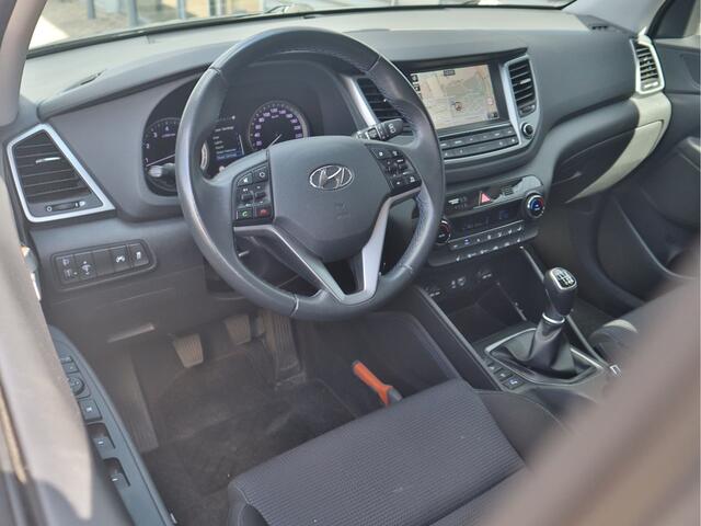 Hyundai TUCSON 1.6 GDi Comfort | Navigatie | Camera | Cruise Control | Vaste Trekhaak |
