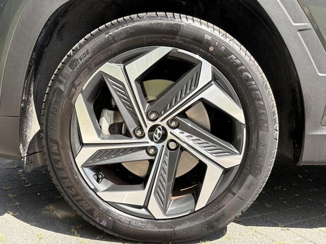 Hyundai TUCSON 1.6 T-GDI HEV 230 PK Comfort | 1650 kg trekvermogen | Geïntegreerde navigatiesysteem | Lichtmetalen velgen 19'' | Android Auto& Apple Carplay |