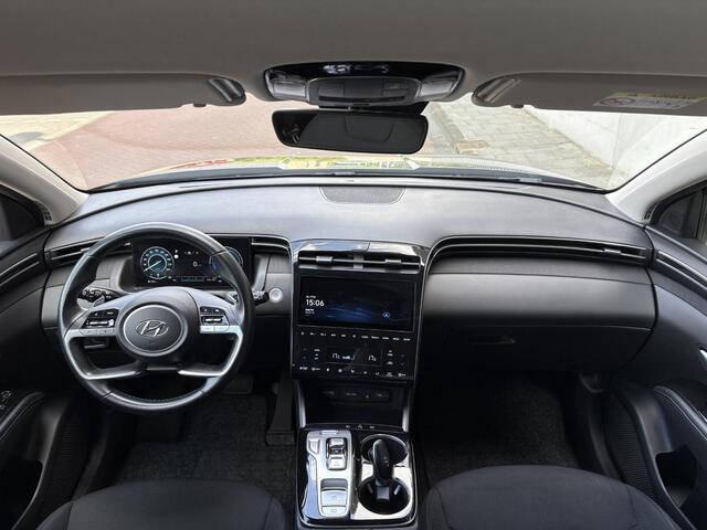 Hyundai TUCSON 1.6 T-GDI HEV 230 PK Comfort | 1650 kg trekvermogen | Geïntegreerde navigatiesysteem | Lichtmetalen velgen 19'' | Android Auto& Apple Carplay |