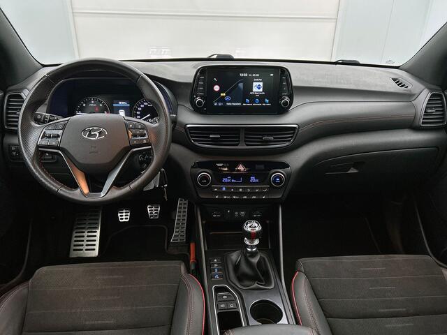 Hyundai TUCSON 1.6 CRDi mild-hybride 136PK / 48V N-Line / Trekhaak / Navigatie / Camera / 1/2Leder / Airco-ecc./ Stoelverwarming / Apk - nieuw