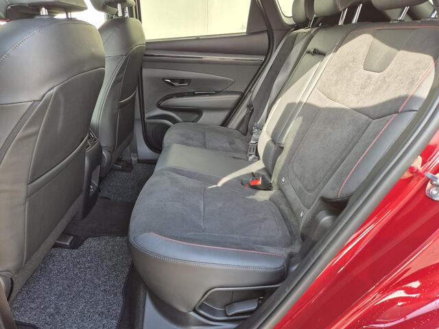 Hyundai TUCSON 1.6 T-GDI PHEV 265pk Plug-in N Line Edition 4WD / Achteruitrijcamera / Apple Carplay Android Auto / Adaptief cruise control / Trekgewicht 1350 Kg / Stuur- en Stoelverwarming / Elektrische bedienbare achterklep /