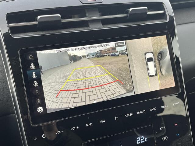 Hyundai TUCSON 1.6 T-GDI PHEV Premium 4WD / Trekhaak (Trekgewicht 1.350kg) / 360° Camera / Adaptieve Cruise Control / Stuur- en Stoelverwarming voor en achter / Stoelverkoeling / Apple Carplay & Android Auto / Keyless Entry & Start / Navigatie full map / Elektrisch Vers