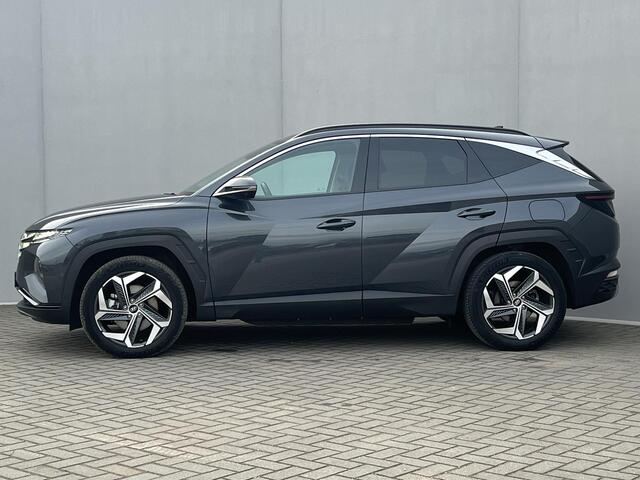 Hyundai TUCSON 1.6 T-GDI PHEV Premium 4WD / Trekhaak (Trekgewicht 1.350kg) / 360° Camera / Adaptieve Cruise Control / Stuur- en Stoelverwarming voor en achter / Stoelverkoeling / Apple Carplay & Android Auto / Keyless Entry & Start / Navigatie full map / Elektrisch Vers