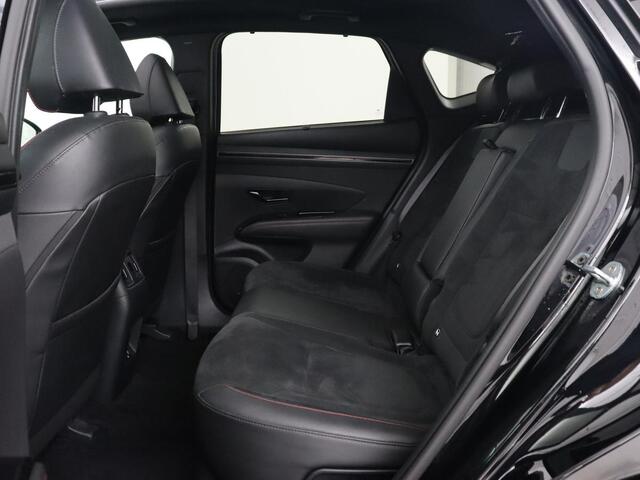 Hyundai TUCSON 1.6 T-GDI PHEV N Line Sky 4WD | Panoramadak | Stoelverwarming | Leder/Alcantara | Camera | Adaptive cruise | Carplay | Full LED | Stuurverwarming | Keyless | Plug In