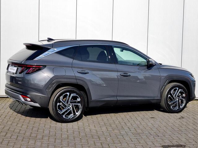 Hyundai TUCSON 1.6 T-GDI PHEV Comfort Smart / Adaptieve Cruise Control / Navigatie / NL Auto / 5 jaar fabrieksgarantie / Stoel & Stuurwiel verwarming / Automatische achterklep /