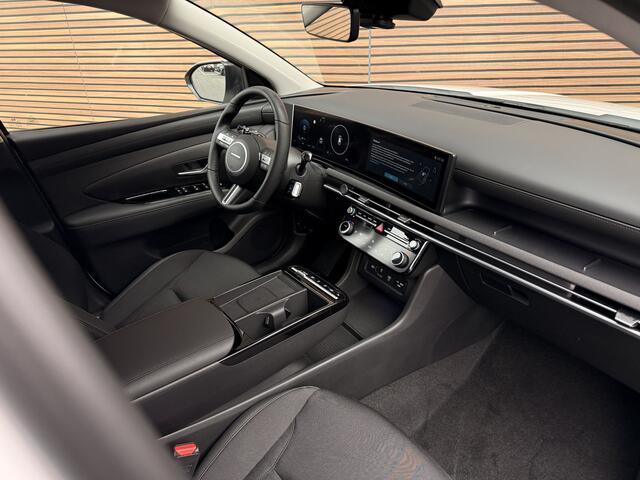 Hyundai TUCSON 1.6 T-GDI PHEV Comfort Smart Cruise control adaptief / Navigatie / Camera