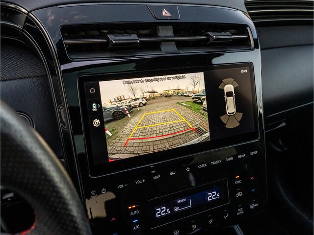 Hyundai TUCSON 1.6 T-GDI PHEV N Line Sky 4WD PANO BLACK OPTIC 19 INCH LEDER CAMERA DODEHOEK BOMVOL!!