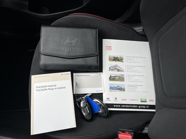 Hyundai TUCSON 1.6 T-GDI HEV N Line Sky VAN: 54.095,- VOOR: 42.877,- UW EINDEJAARSVOORDEEL: 11.218,- EURO ORIG. NL AUTO 09-2025 NIEUWPRIJS: 54.095,- EURO.