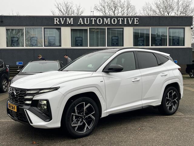 Hyundai TUCSON 1.6 T-GDI HEV N Line Sky VAN: 54.095,- VOOR: 42.877,- UW EINDEJAARSVOORDEEL: 11.218,- EURO ORIG. NL AUTO 09-2025 NIEUWPRIJS: 54.095,- EURO.