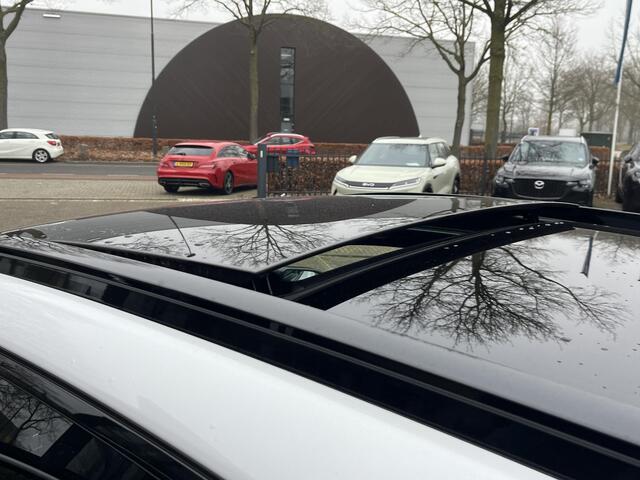 Hyundai TUCSON 1.6 T-GDI HEV N Line Sky VAN: 54.095,- VOOR: 42.877,- UW EINDEJAARSVOORDEEL: 11.218,- EURO ORIG. NL AUTO 09-2025 NIEUWPRIJS: 54.095,- EURO.