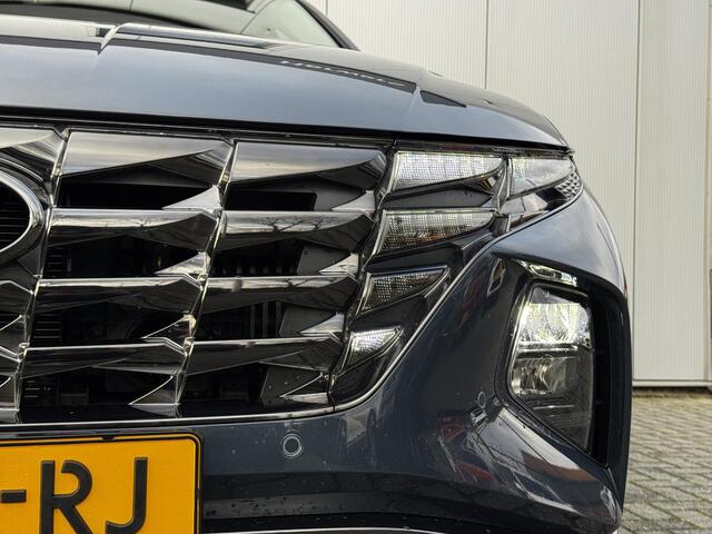 Hyundai TUCSON 1.6 T-GDI HEV Comfort Smart / NL auto 230 pk / Afneembare Trekhaak 1650 kg Trekgewicht / Stoel en Stuur verwarming / Climate control 3 zones / 17"LM / Electrisch bedienbare achterklep /