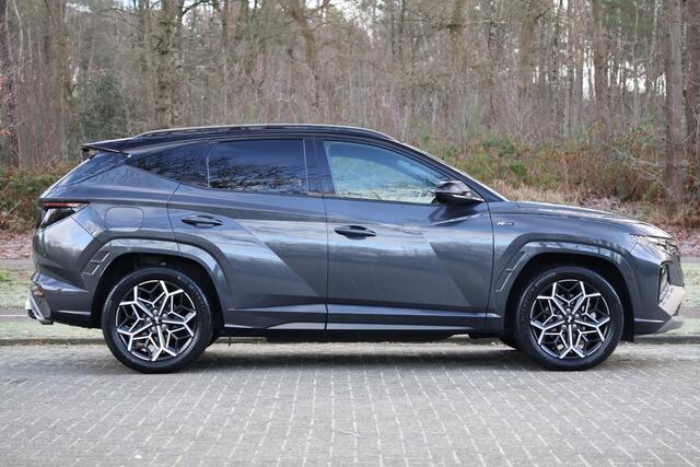 Hyundai TUCSON 1.6 T-GDI PHEV N Line 4WD Adap Cruise | Keyless | 360 camera | Afn. trekhaak | Stoelverw. en -ventilatie | Stuurverwarm | Carplay | Premium Audio | DAB | Elektr. Stoelen | Etc.