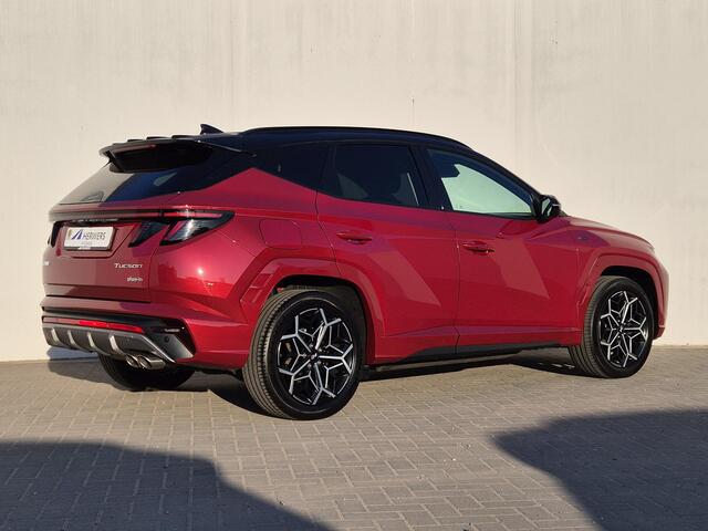 Hyundai TUCSON 1.6 T-GDI PHEV Plug-in N Line Edition 4WD Automaat / Trekgewicht 1350 kg / Apple Carplay Android Auto / Elektrische bedienbare achterklep / Achteruitrijcamera / Adaptief cruise control / Stuur-, en Stoelverwarming /