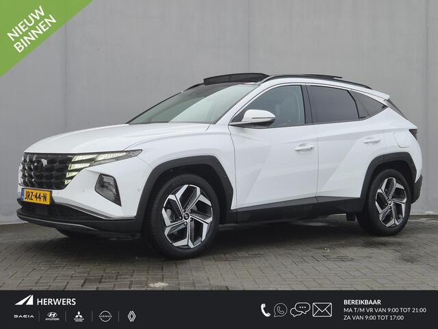 Hyundai TUCSON 1.6 T-GDI HEV Premium Sky Automaat / Allseason banden / Trekgewicht 1650 kg / Elektrische achterklep / Glazen schuif- en kanteldak / Stuur-, Stoel en Achterbank verwarming / Adaptief CC / Stoelventilatie /