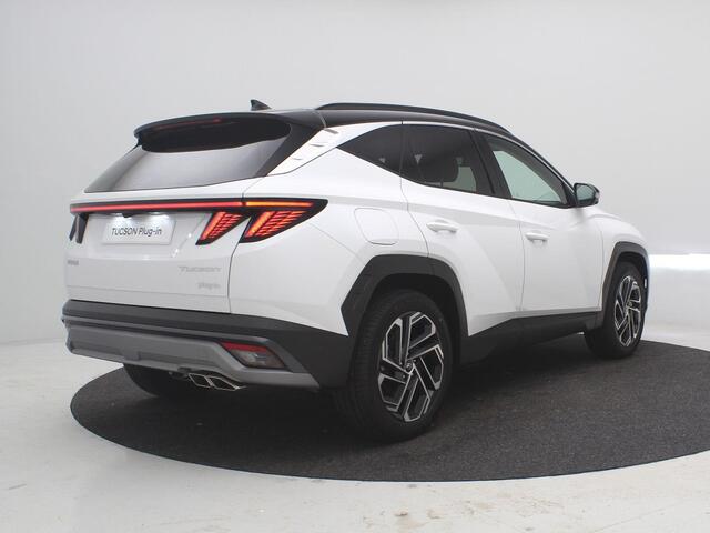 Hyundai TUCSON 1.6 T-GDI PHEV Premium / ¤ 2.500,- Voordeel Op Nieuwprijs / Rijklaarprijs / Direct Leverbaar / Full Option / Zwarte Lederen interieur / Two-Tone dak & Lak combinatie /