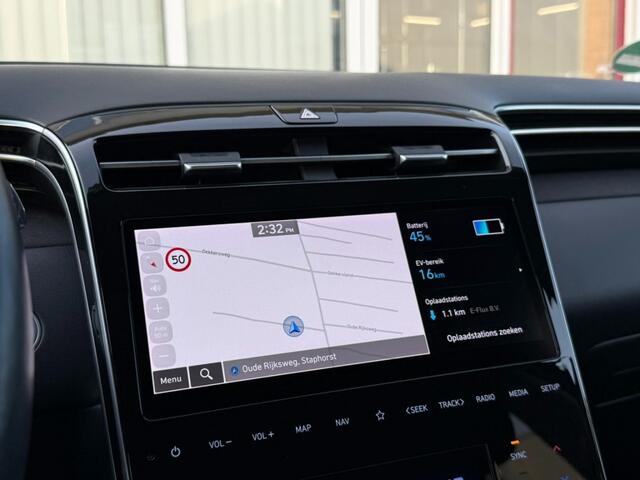 Hyundai TUCSON 1.6 T-GDI PHEV Comfort 4WD Automaat I Afn. Trekhaak I Camera I Adapt. Cruise