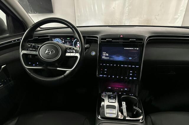 Hyundai TUCSON 1.6 T-GDI PHEV Premium 4WD | Trekhaak, Elektrische stoel, Stoel ventilatie, 1e eigenaar, Keyless, Dealer onderhouden, zeer luxe!