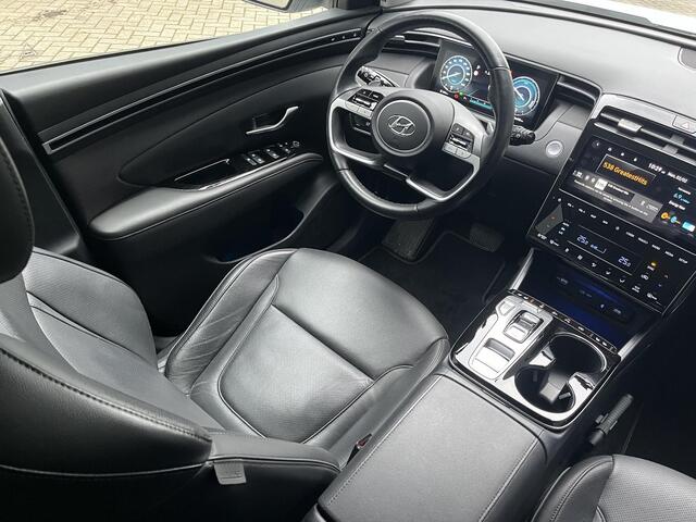 Hyundai TUCSON 1.6 T-GDI HEV 230pk Premium Sky | SCHUIFKANTELDAK | LEDEREN BEKLEDING | STOELVENTILATIE & VERWARMING | BLIND SPOT CAMERA | NED. AUTO |