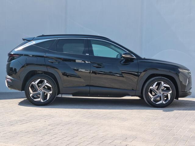 Hyundai TUCSON 1.6 T-GDI PHEV Comfort Smart 4WD / Trekhaak 1350 KG Trekgewicht / Navigatie / Cruise Control Adaptief / Stoel en Stuurwiel Verwarming Voorzijde /