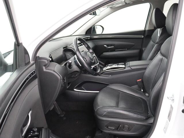 Hyundai TUCSON 1.6 T-GDI PHEV Premium Sky 4WD | Panoramadak | Stoelventilatie | 360 Camera | Leder | Krell Audio | Adaptive cruise | Achterbankverwarming | Full LED | Keyless | Carplay | Navigatie | Plug In