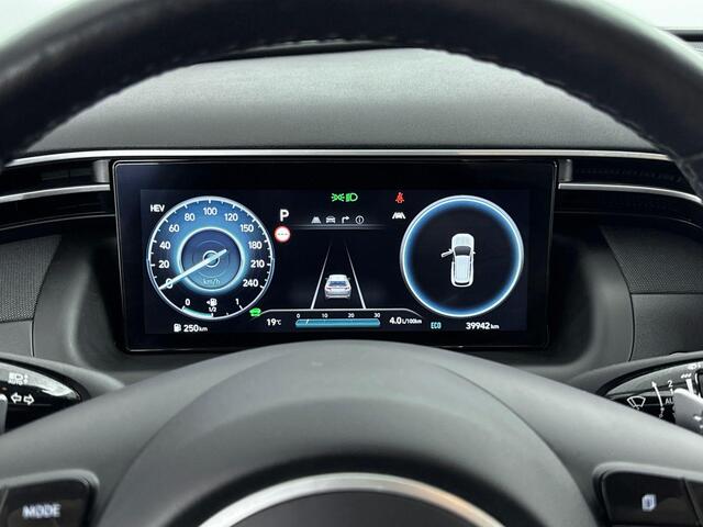 Hyundai TUCSON 1.6 T-GDI PHEV Premium 4WD | Stoel stuur verwarming & stoelverkoeling | 360° Camera | Adaptieve Cruise | Apple Carplay & Android auto | Elektrisch Stoelverstelbaar + Memory |