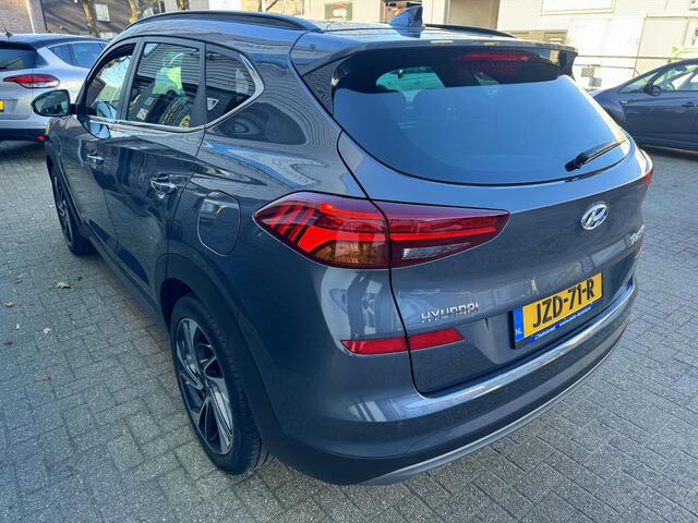 Hyundai TUCSON 1.6 T-GDi Premium Leder/Camera/Pano/71dkm...