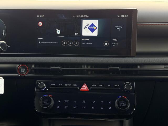 Hyundai TUCSON 1.6 T-GDI PHEV N Line Sky / GRATIS TREKHAAK OF ALL-SEASONBANDEN + ¤ 2500 VOORDEEL / Panoramadak / Stoelverkoeling / Stoelverwarming Voor + Achter / Stuurverwarming / 360 Camera / Elek. Bedienbare Voorstoelen / Memory Seat /