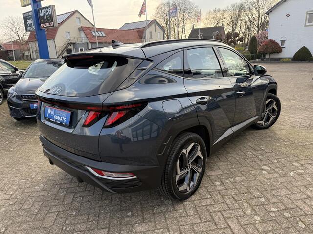 Hyundai TUCSON 1.6 T-GDI PHEV Comfort 4WD | Navigatie, Camera, Parkeersensoren, weinig km!
