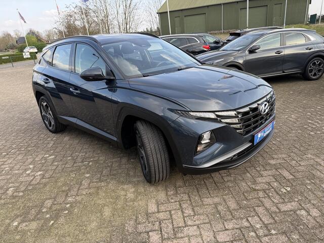 Hyundai TUCSON 1.6 T-GDI PHEV Comfort 4WD | Navigatie, Camera, Parkeersensoren, weinig km!