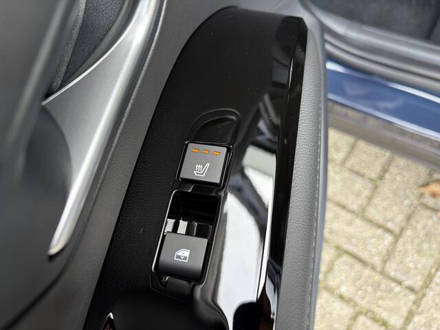 Hyundai TUCSON 1.6 T-GDI PHEV Premium ** Nu met gratis Trekhaak of All-season banden + ¤ 3.500 Voordeel ** Nieuw uit voorraad leverbaar **