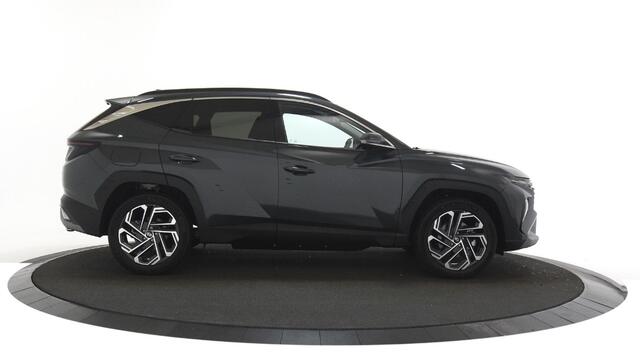 Hyundai TUCSON 1.6 T-GDI PHEV Comfort Carplay / Camera / Winterpack / Dodohoek enz