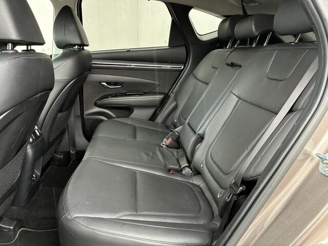 Hyundai TUCSON 1.6 T-GDI HEV Premium Sky / NL auto / Schuif/open dak / Stoel-/stuurverwarming / Navigatie / Achteruitrij-/360 Camera / Apple Carplay/Android auto / Elektrische achterklep / KRELL audio / Leren Bekleding /