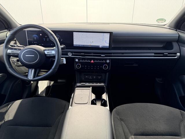 Hyundai TUCSON 1.6 T-GDI PHEV 20th Anniversary / NL Auto / Navigatie / Stoel- & Stuurverwarming / Adaptive Cruise Control / Achteruitrijcamera / Parkeersensoren Voor + Achter /