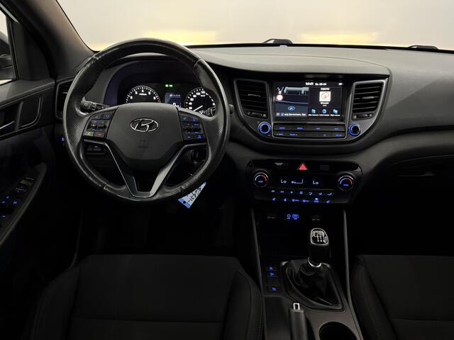 Hyundai TUCSON 1.6 T-GDi Comfort Camera, Navi, Cruise control, Winterpakket, Apple carplay, Rijstrook correctie, Lichtmetalen velgen, Trekhaak
