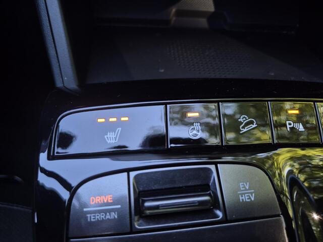 Hyundai TUCSON 1.6 T-GDI PHEV N Line Edition 4WD Automaat / Apple Carplay Android Auto / Stuur- en Stoelverwarming / Adaptief CC / Elektrische achterklep / Trekgewicht 1350 kg / Achteruitrijcamera / Keyless Entry/Start /