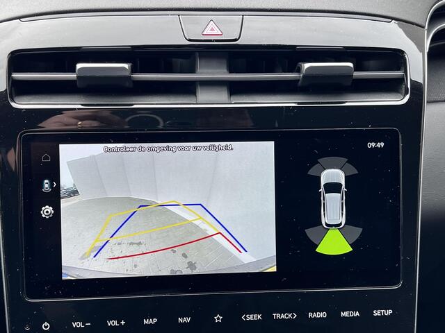 Hyundai TUCSON 1.6 T-GDI PHEV Comfort Smart 4WD Automaat / Dealer onderhouden / 1e eigenaar / Afneembare trekhaak 1.350 kg / Stuur- en stoelverwarming / Navigatie / Apple Carplay Android / 19" LM wielen /