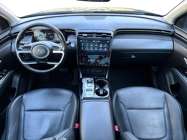 Hyundai TUCSON 1.6 T-GDI 265pk PHEV Premium Sky 4WD | SCHUIF/KANTELDAK | 19'' LM-VELGEN | NAVI | CRUISE CONTROL | APPLE CARPLAY / ANDROID AUTO |