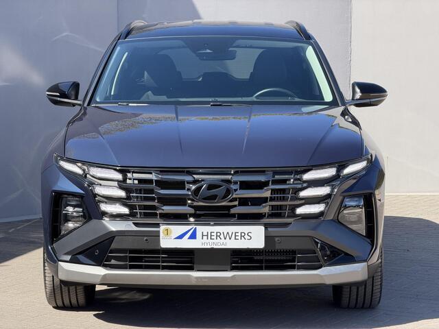 Hyundai TUCSON 1.6 T-GDI HEV Facelift Comfort Smart / Fabrieksgarantie tot 7-2029 / HUD / Navigatie / Adpatieve Cruise / Camera / Stoel Verwarming / Stuurwiel Verwarming / DAB / Elektr. Achterklep /