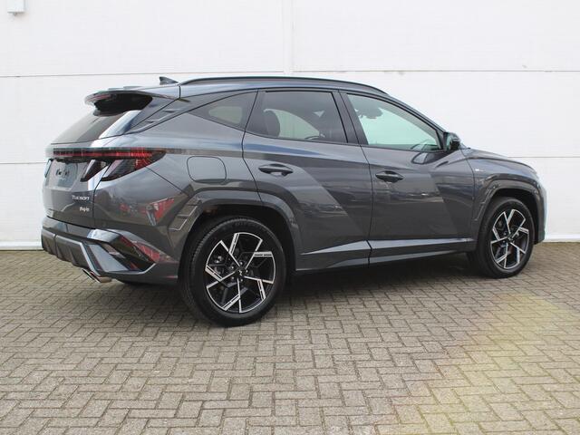 Hyundai TUCSON 1.6 T-GDI PHEV N Line Sky / ¤5000,- Voordeel / Panoramadak / Stoelverkoeling / Stoelverwarming Voor + Achter / Stuurverwarming / 360 Camera / Elek. Bedienbare Voorstoelen / Memory Seat /
