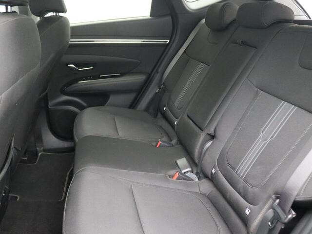 Hyundai TUCSON 1.6 T-GDI PHEV Comfort 4WD 265PK Aut. Trekhaak, Achteruitrijcamera, 19" LM Velgen, Elektr. Achterklep, Navi, Keyless, Side Assist