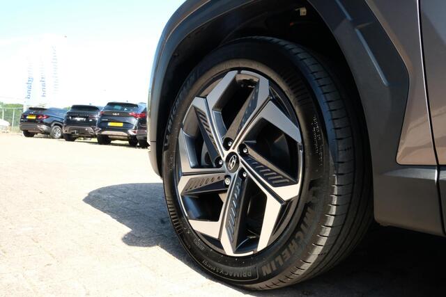 Hyundai TUCSON 1.6 T-GDI PHEV Premium Sky 4WD 265pk | Panoramadak | Leder | Stoelverwarming | Achteruitrijcamera | Adaptive Cruise Control