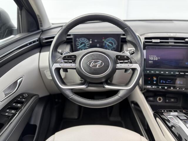 Hyundai TUCSON 1.6 T-GDI PHEV Premium Sky 4WD / Trekhaak ( 1350 kg ) / Achterbank verwarmd / Stoel verkoeling en verwarming voor / Elektrisch glazen panorama-dak /