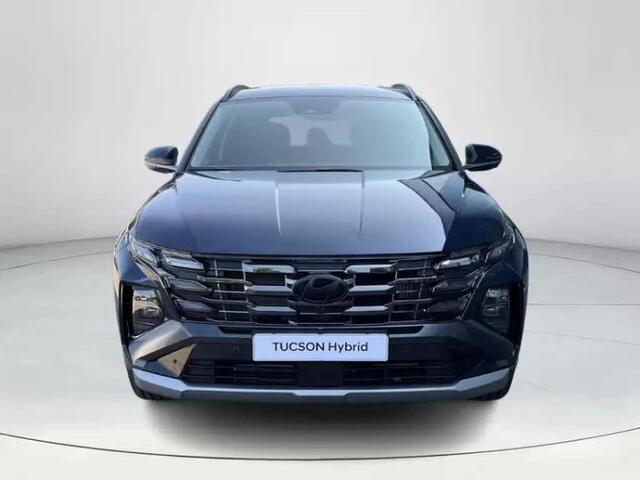 Hyundai TUCSON 1.6 T-GDI HEV Premium | Rijklaarprijs! | Navigatie | Apple CarPlay/Android Auto | Leder | Verwarmde en verkoelde stoelen | 360 Camera | Meest luxe uitvoering |