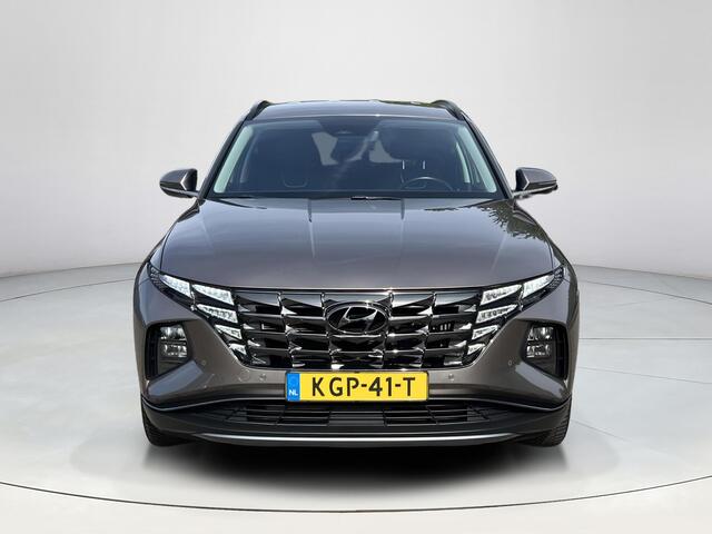 Hyundai TUCSON 1.6 T-GDI PHEV Comfort 4WD |Trekhaak Afneembaar | Stoelverwarming | Lederen Bekleding | Keyless | Android auto Apple Carplay | Navigatie | 19 Inch lichtmetalen velgen |