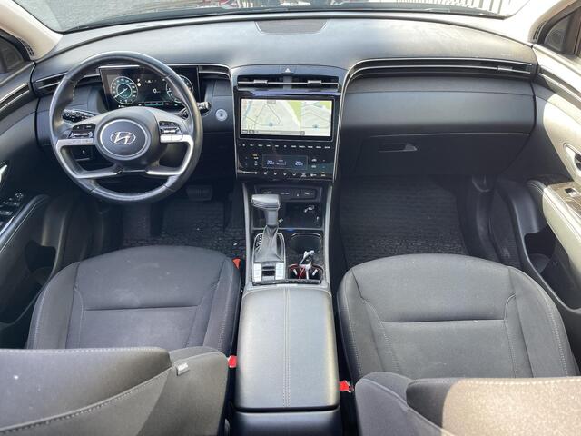 Hyundai TUCSON 1.6 T-GDI MHEV Comfort 17"/Panoramadak/Trekhaak/Keyless/Adaptieve cruise/Camera/Stoel + stuurverwarming