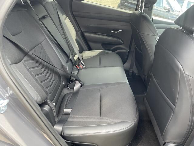 Hyundai TUCSON 1.6 T-GDI HEV Pure Edition*RIJKLAARPRIJS